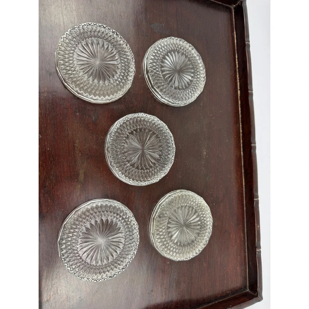 Unbranded vintage set